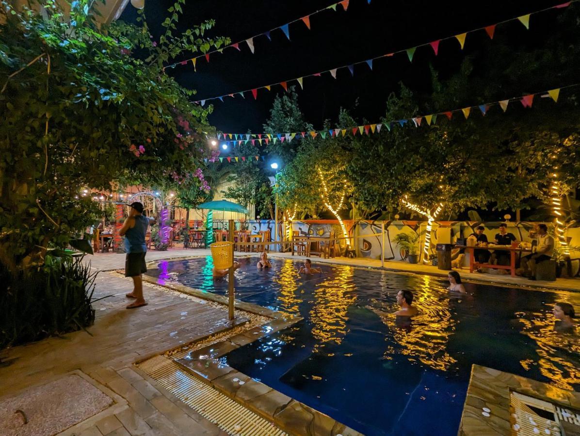 Blue Diamond Hostel Баттамбанг Экстерьер фото