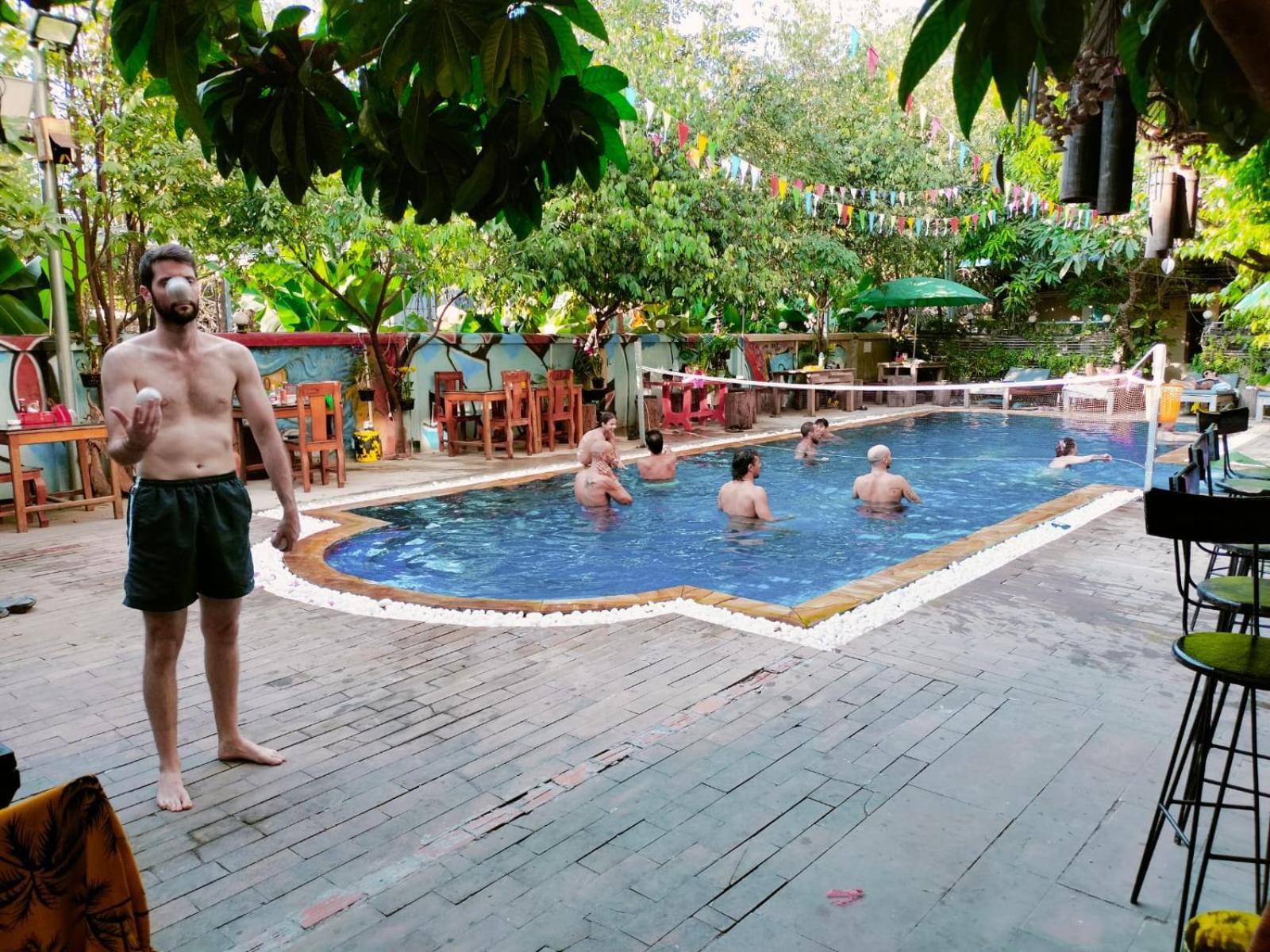 Blue Diamond Hostel Баттамбанг Экстерьер фото