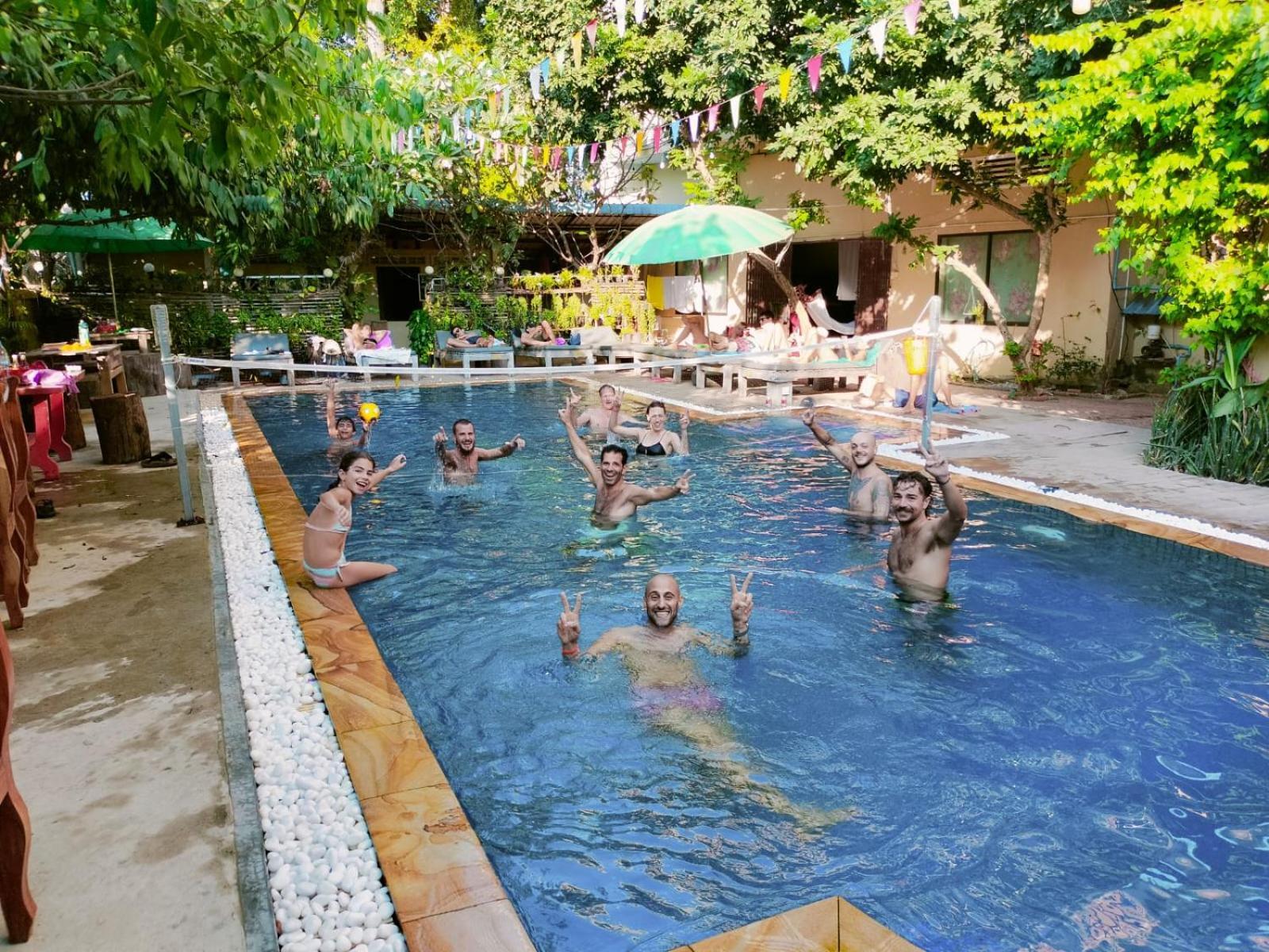 Blue Diamond Hostel Баттамбанг Экстерьер фото