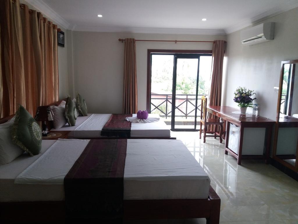 Blue Diamond Hostel Баттамбанг Экстерьер фото