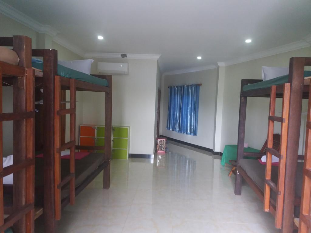 Blue Diamond Hostel Баттамбанг Экстерьер фото