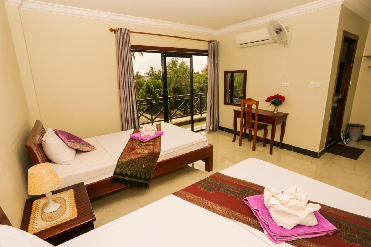 Blue Diamond Hostel Баттамбанг Экстерьер фото
